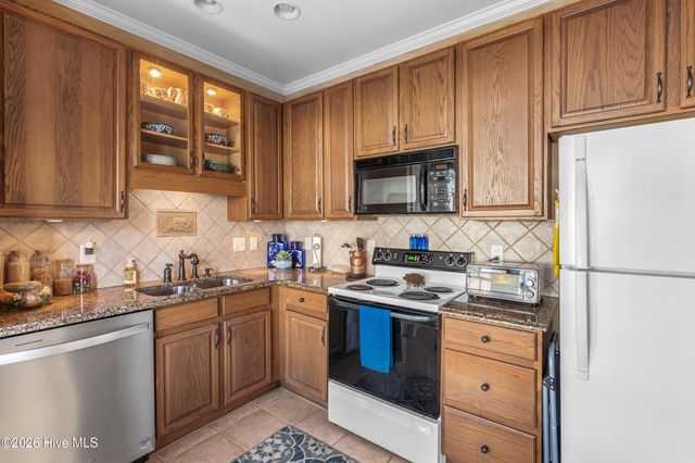 108 Lumina Place, Holly Springs, NC 27540