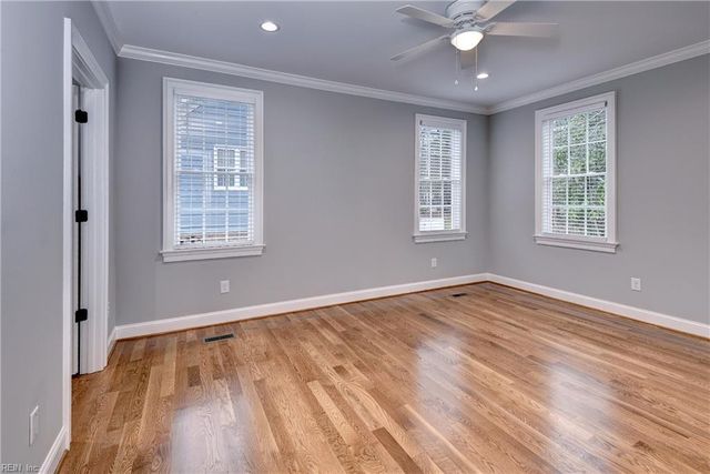 155 Red Berkshire, Williamsburg, VA 23188