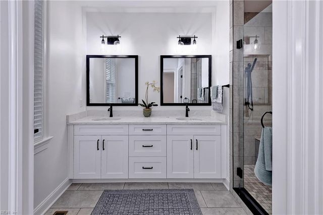 155 Red Berkshire, Williamsburg, VA 23188