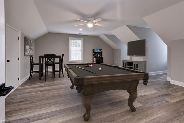 155 Red Berkshire, Williamsburg, VA 23188