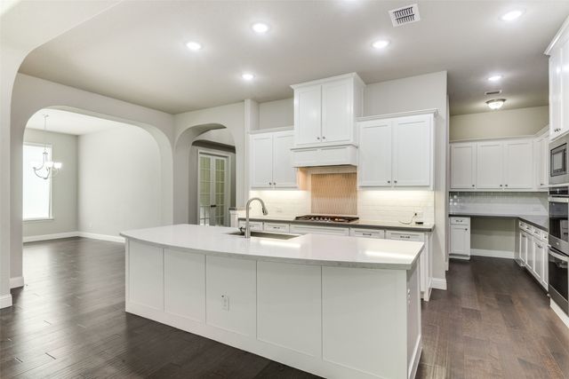 708 Dusty Trail, Little Elm, TX 76227