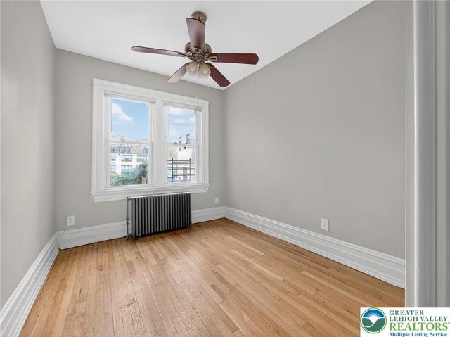 542 West Walnut Street 1R, Allentown City, PA 18101