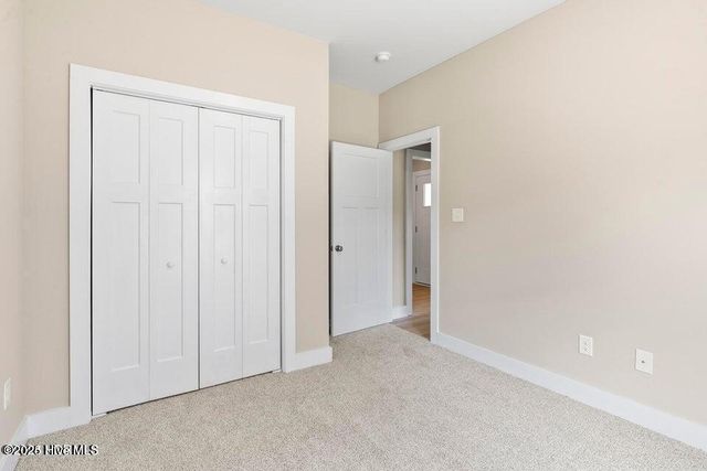 315 E Theriualt Court, Jacksonville, NC 28540