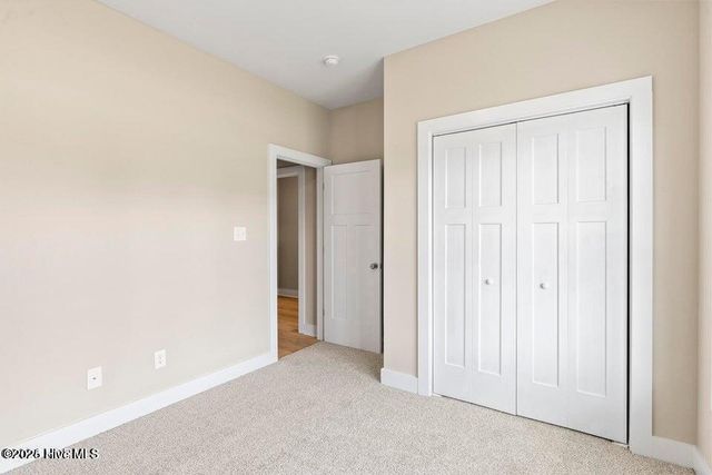 315 E Theriualt Court, Jacksonville, NC 28540