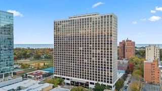 4343 N Clarendon Avenue 717, Chicago, IL 60613
