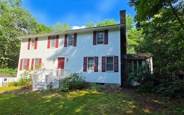 2 Greenleaf Drive, Exeter, NH 03833