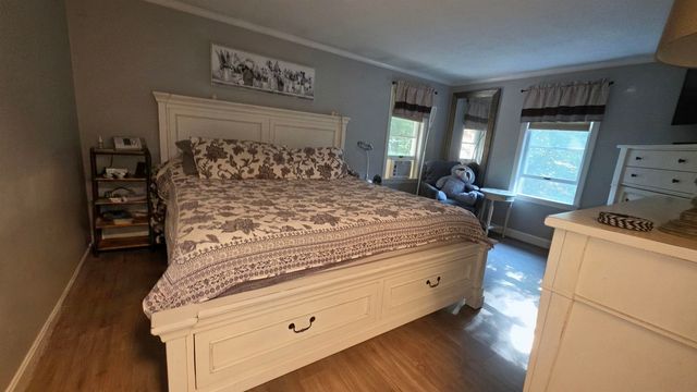 2 Greenleaf Drive, Exeter, NH 03833