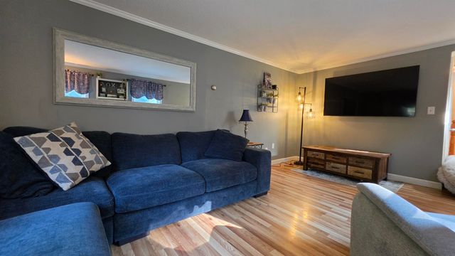 2 Greenleaf Drive, Exeter, NH 03833