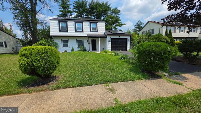 127 TOLEDO LN, Willingboro, NJ 08046