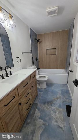 127 TOLEDO LN, Willingboro, NJ 08046
