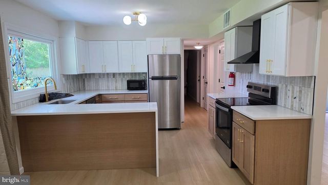 127 TOLEDO LN, Willingboro, NJ 08046
