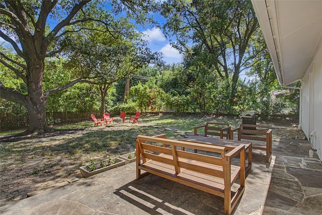 1921 Dakar Road E, Fort Worth, TX 76116