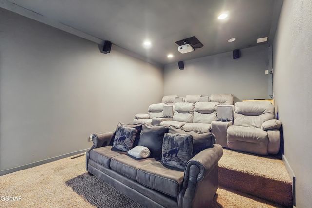 3221 Engle Town Road, Sevierville, TN 37862