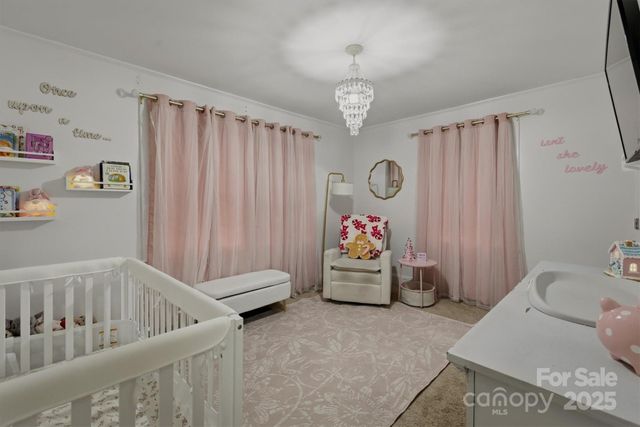 591 1st Avenue Drive SE, Taylorsville, NC 28681