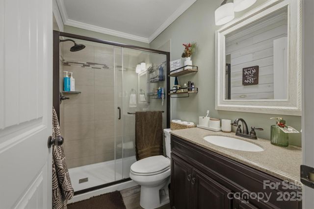 591 1st Avenue Drive SE, Taylorsville, NC 28681