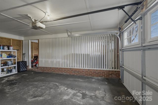 591 1st Avenue Drive SE, Taylorsville, NC 28681