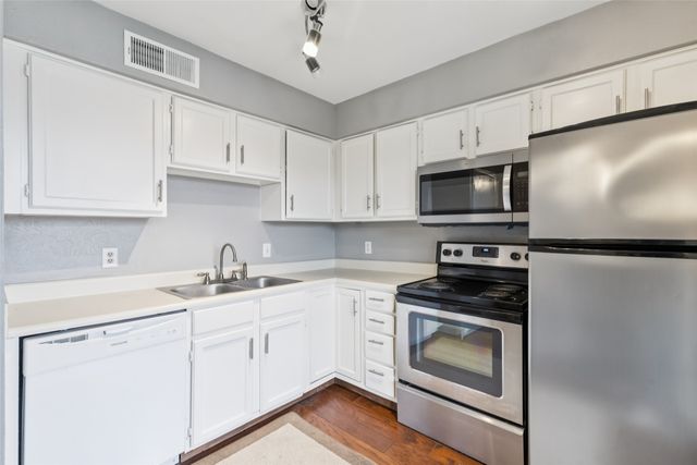 4748 Old Bent Tree Lane 1808, Dallas, TX 75287