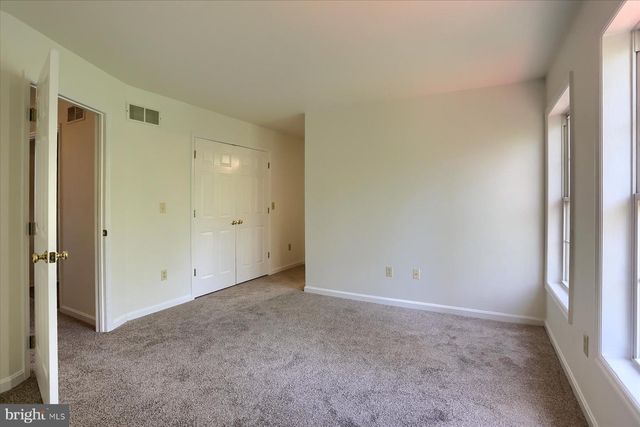 9115 JOYCE LN, Hummelstown, PA 17036