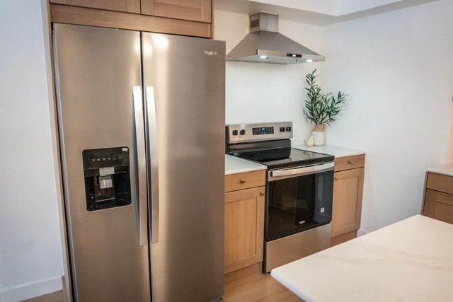 8114 VANABEL STREET, Kaukauna, WI 54130