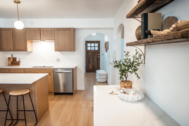 8114 VANABEL STREET, Kaukauna, WI 54130