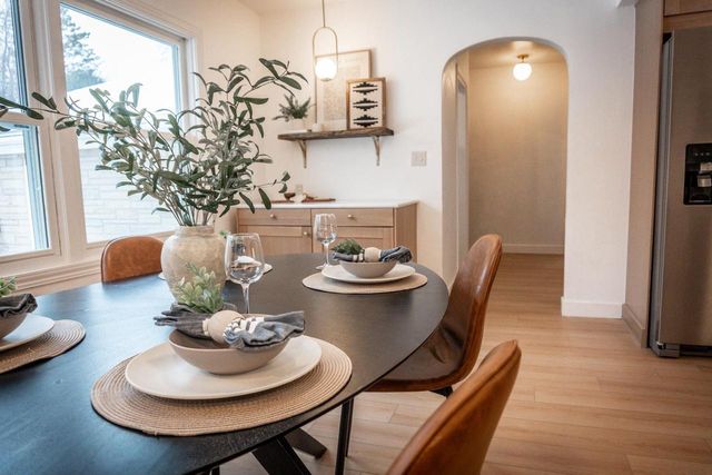 8114 VANABEL STREET, Kaukauna, WI 54130