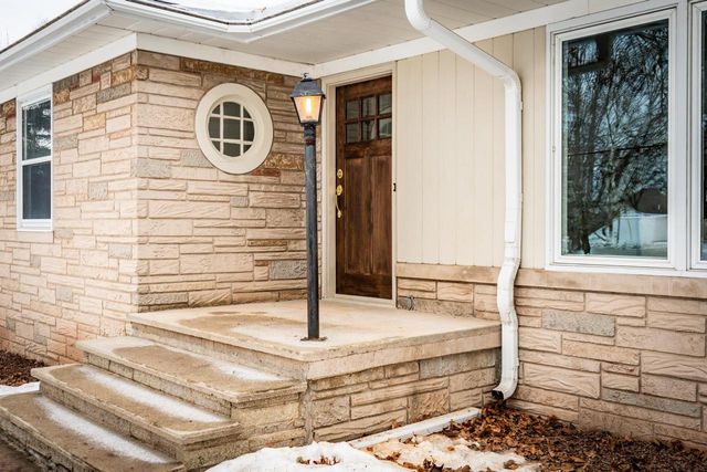 8114 VANABEL STREET, Kaukauna, WI 54130