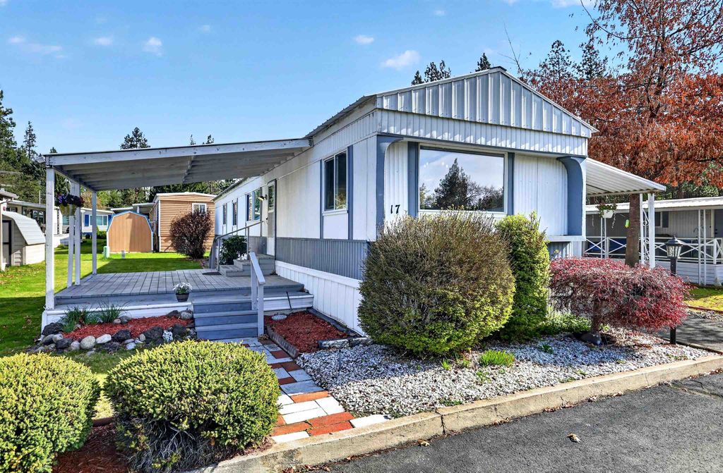 208 S Neyland Rd, Liberty Lake, WA 99019