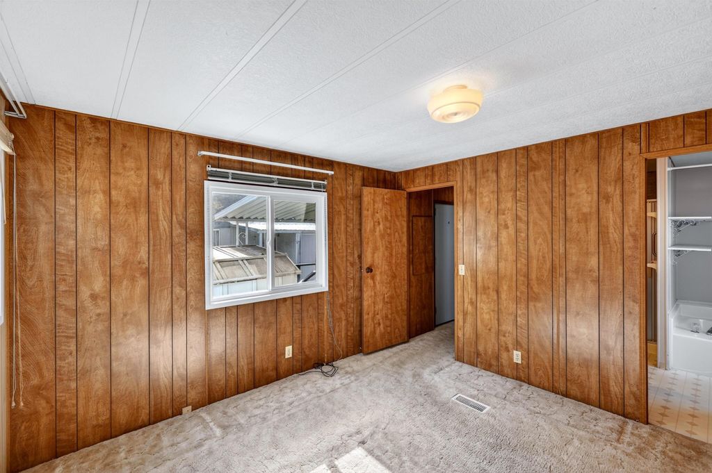 208 S Neyland Rd, Liberty Lake, WA 99019 photo 21