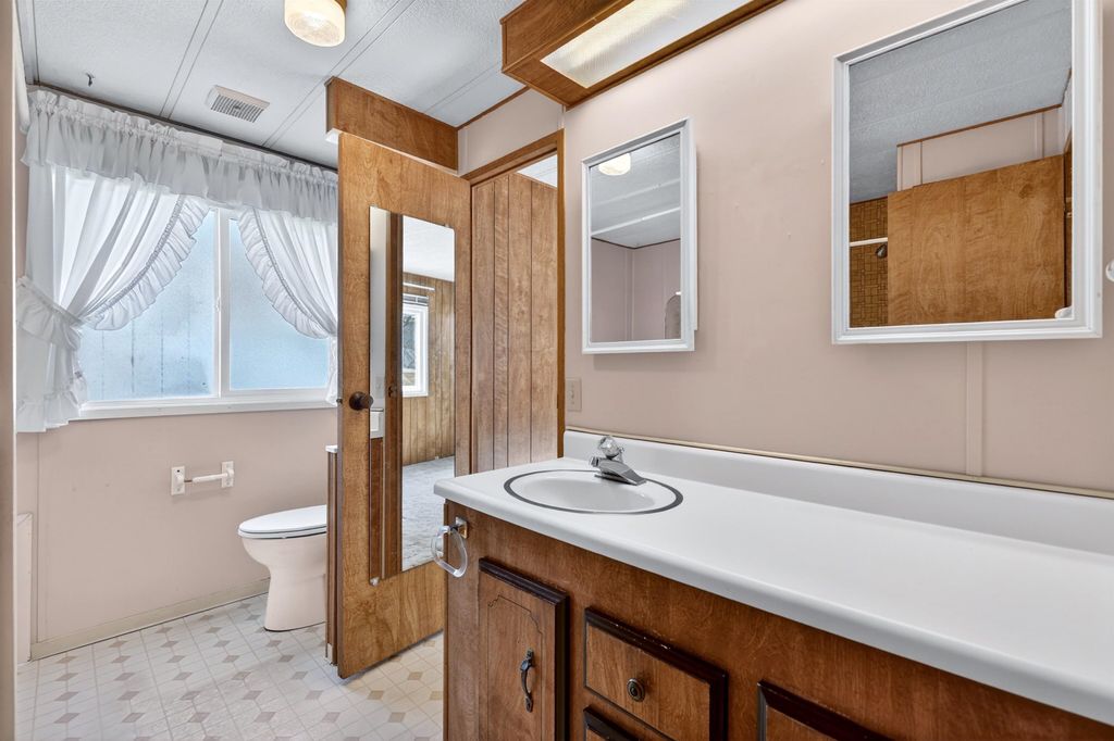 208 S Neyland Rd, Liberty Lake, WA 99019 photo 24
