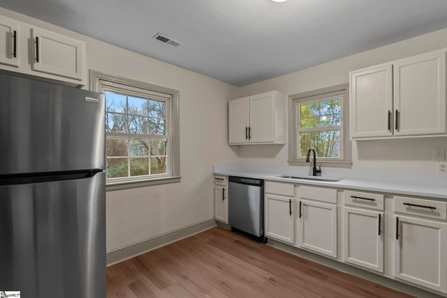 105 Whitener Avenue, Spartanburg, SC 29306