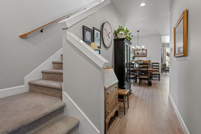 936 E Black Butte Avenue, Sisters, OR 97759