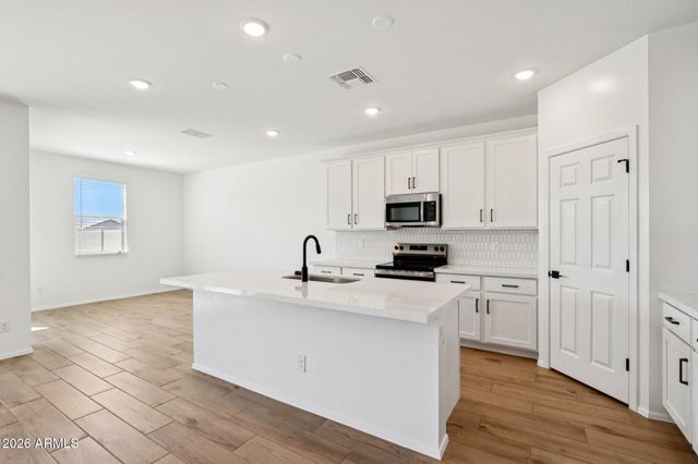 24247 W BOWKER Street, Buckeye, AZ 85326