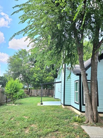 6903 E Belforest, San Antonio, TX 78239