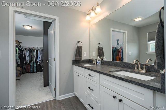 2886 Bogues View Drive, Howell, MI 48843