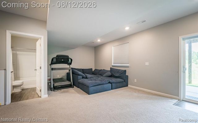 2886 Bogues View Drive, Howell, MI 48843