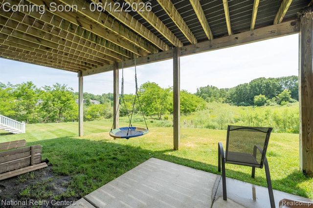 2886 Bogues View Drive, Howell, MI 48843