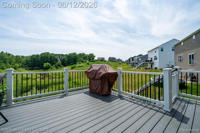 2886 Bogues View Drive, Howell, MI 48843