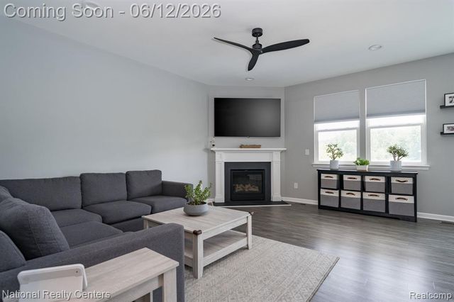 2886 Bogues View Drive, Howell, MI 48843