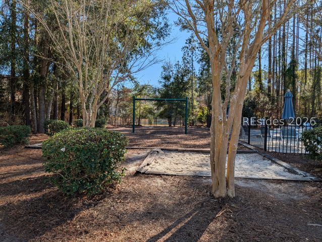 243 Turkey Oak Dr, Bluffton, SC 29910