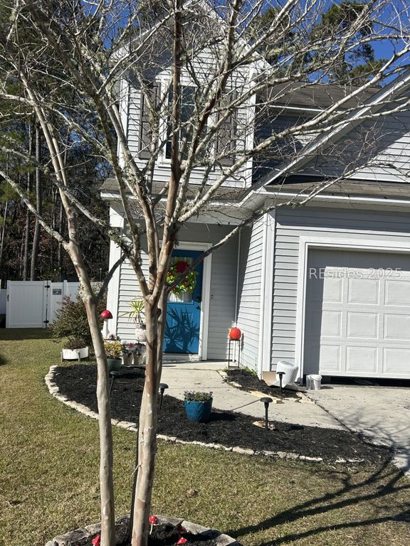 243 Turkey Oak Dr, Bluffton, SC 29910