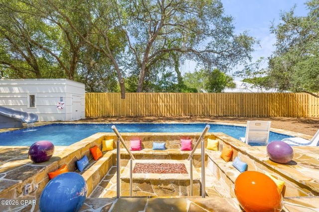 543 Seacrest Drive, Inlet Beach, FL 32461