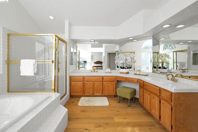 4080 Woodstock Rd., Hayward, CA 94542