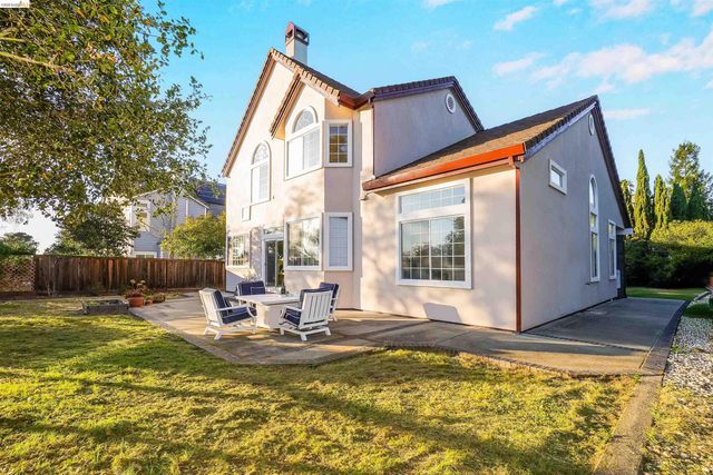 4080 Woodstock Rd., Hayward, CA 94542