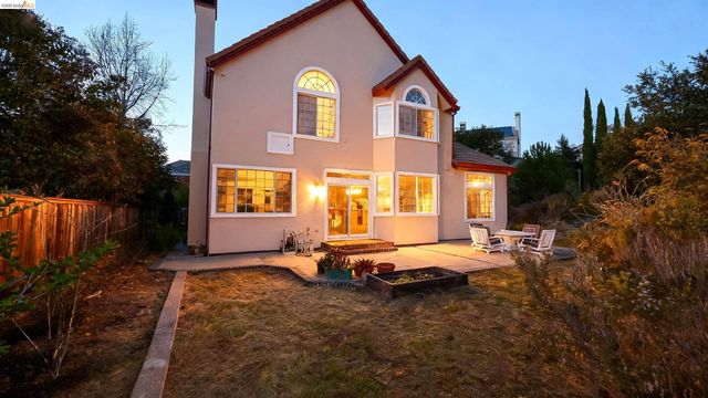 4080 Woodstock Rd., Hayward, CA 94542