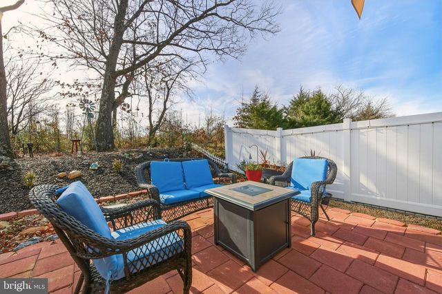 151 COLLEGE DR, Luray, VA 22835