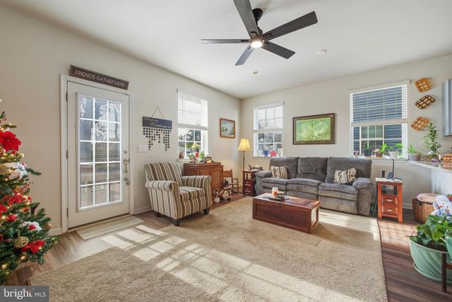 151 COLLEGE DR, Luray, VA 22835