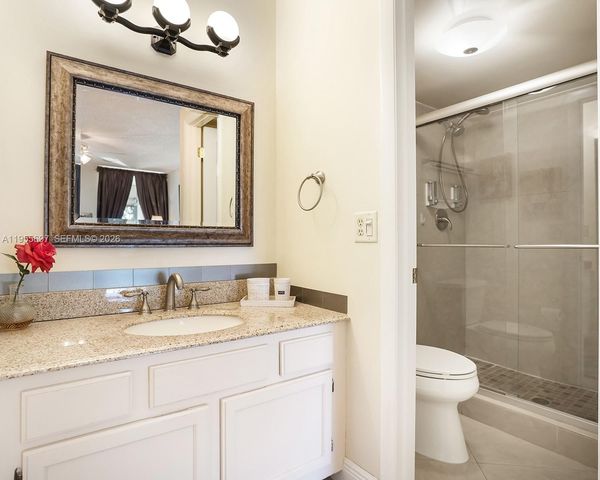 3591 Environ Blvd A404, Lauderhill, FL 33319