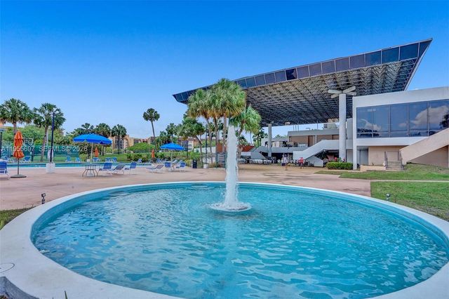 3591 Environ Blvd A404, Lauderhill, FL 33319