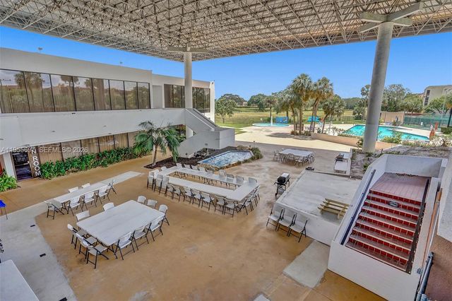 3591 Environ Blvd A404, Lauderhill, FL 33319