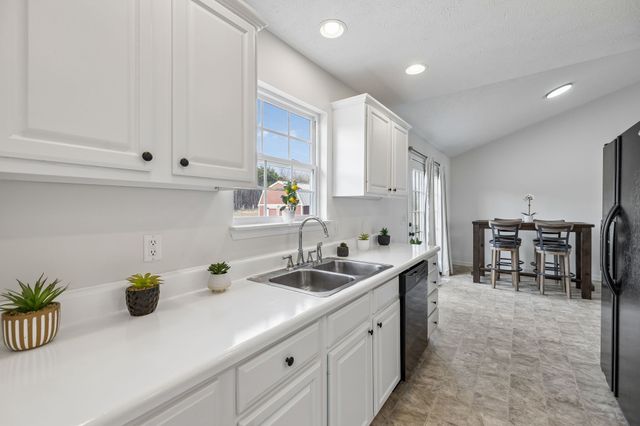 407 Nathan Ct, Mount Juliet, TN 37122